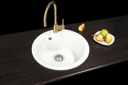 Yasugata 48Rбел.jpg